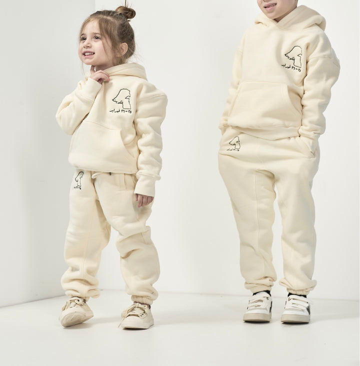 Kuwait National day set in off white (old)