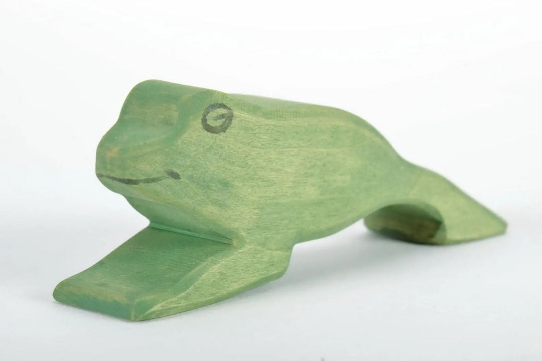 Frog by Dadaka Craft